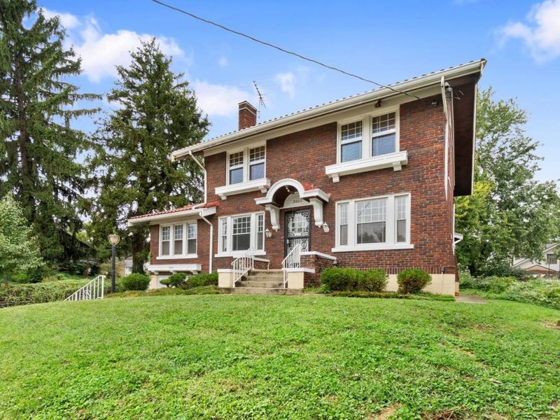 3600 Erie Avenue, Cincinnati, OH 45208 Photo 3