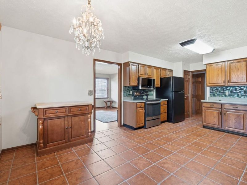 4733 Donham Drive, Middletown, OH 45042 Photo 12