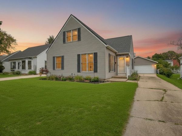 8164 W Dixon STREET, Milwaukee, WI 53214