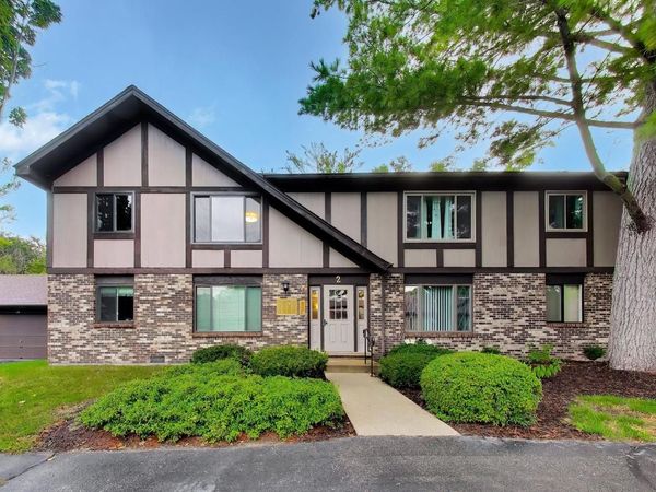 90 Potawatomi ROAD, Unit 2C, Williams Bay, WI 53191