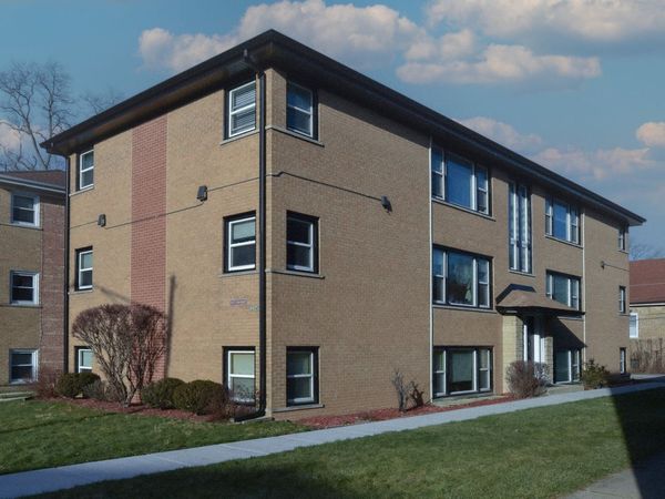 6925 N Rosemary Lane , Unit 3E, Niles, IL 60714