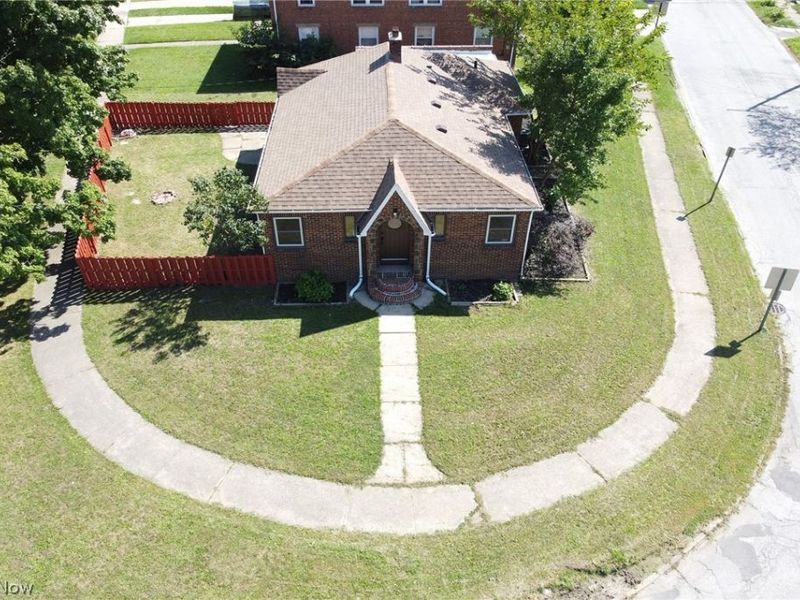 3300 W 131st Street, Cleveland, OH 44111 Photo 2