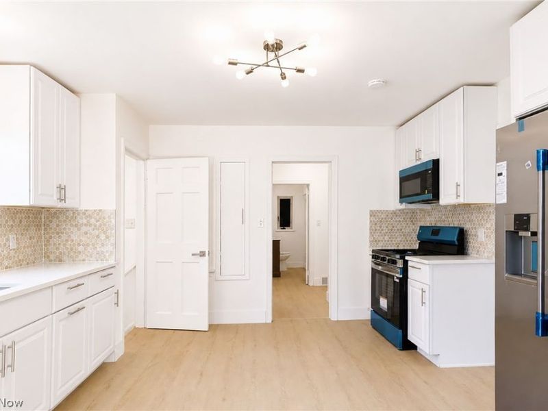 3300 W 131st Street, Cleveland, OH 44111 Photo 4