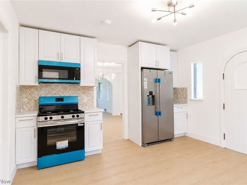 3300 W 131st Street, Cleveland, OH 44111 Photo 6