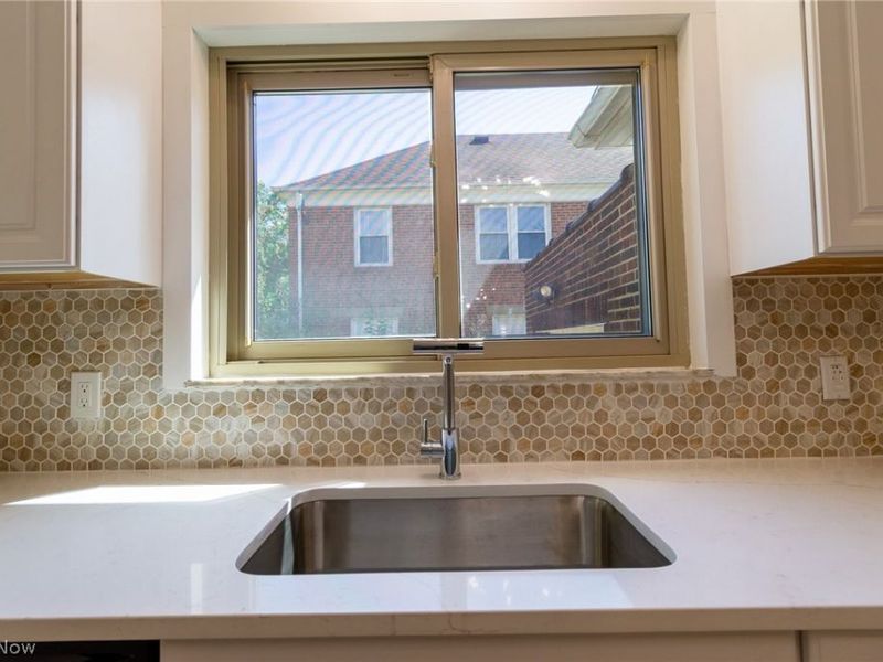 3300 W 131st Street, Cleveland, OH 44111 Photo 8