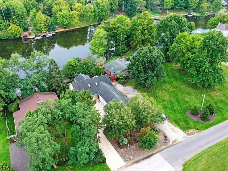 1835 Morning Star Drive, Roaming Shores, OH 44084 Photo 10