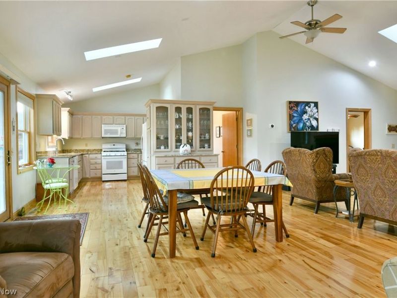 1835 Morning Star Drive, Roaming Shores, OH 44084 Photo 20