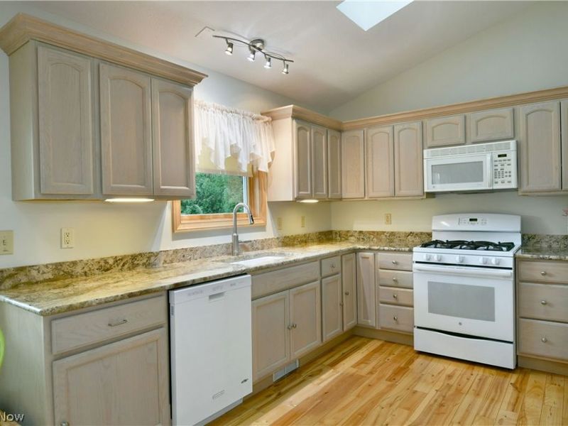 1835 Morning Star Drive, Roaming Shores, OH 44084 Photo 26