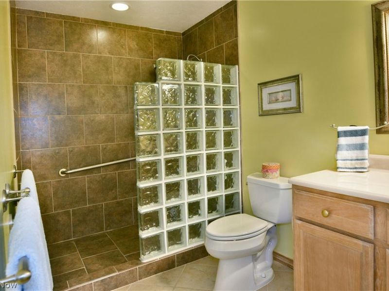 1835 Morning Star Drive, Roaming Shores, OH 44084 Photo 32