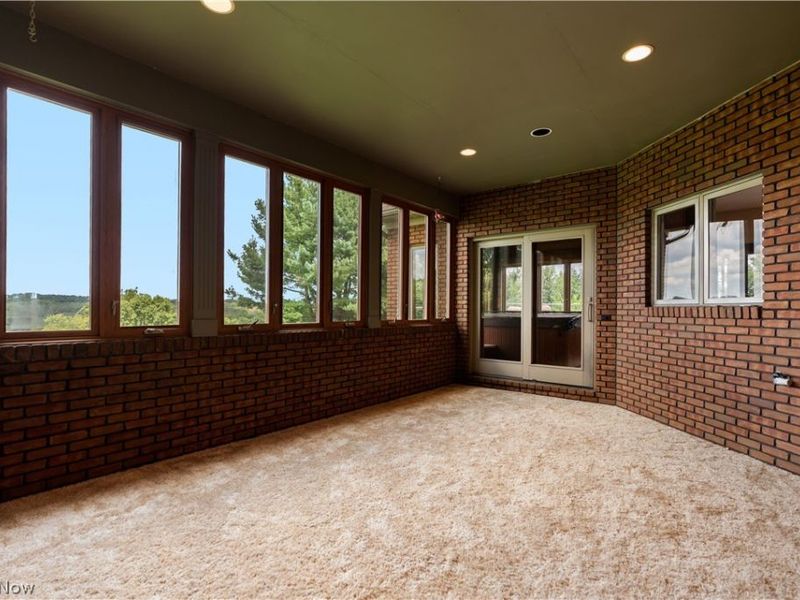 2389 Amberwood Circle NE, Massillon, OH 44646 Photo 11