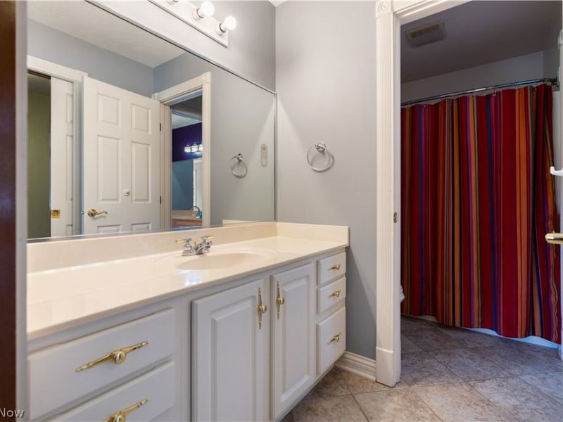 2389 Amberwood Circle NE, Massillon, OH 44646 Photo 28
