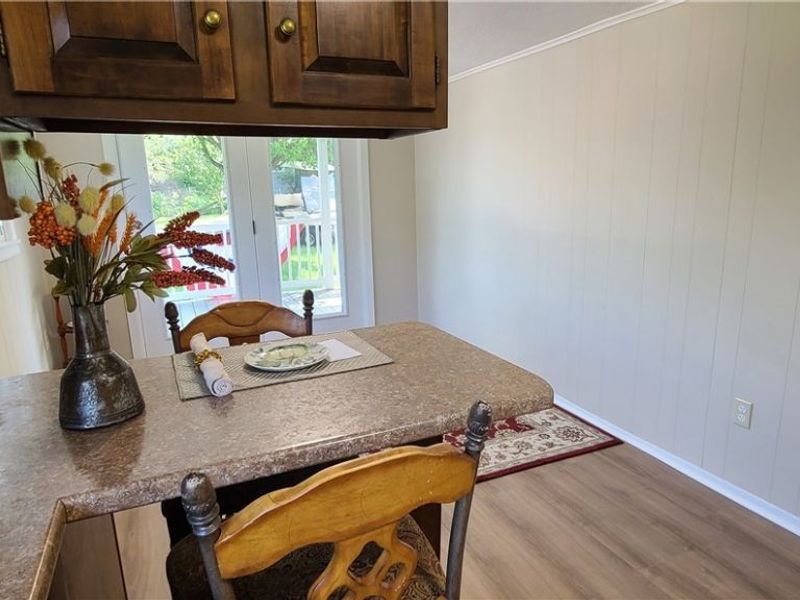 32 Market Street, Mount Pleasant, OH 43939 Photo 9