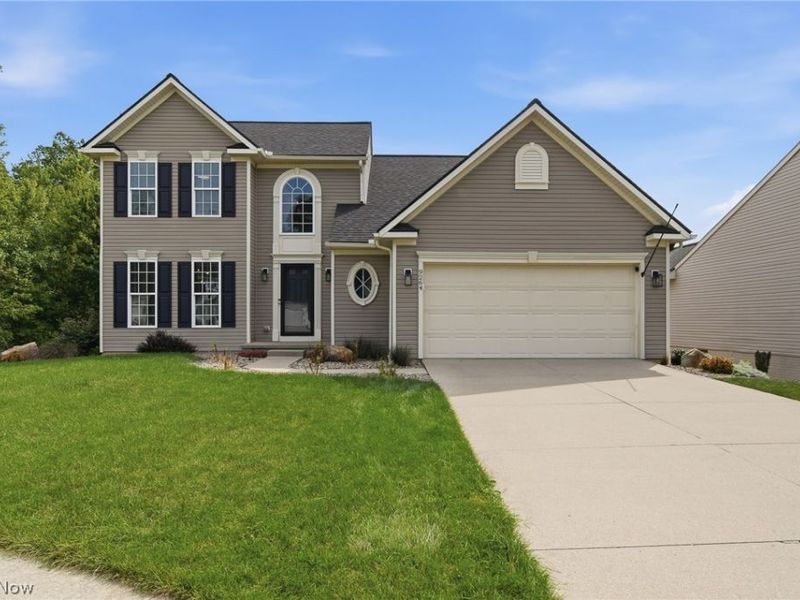 9264 Wellspring Avenue NW, North Canton, OH 44720 Photo 1