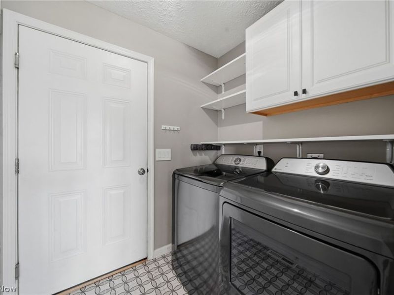 9264 Wellspring Avenue NW, North Canton, OH 44720 Photo 15