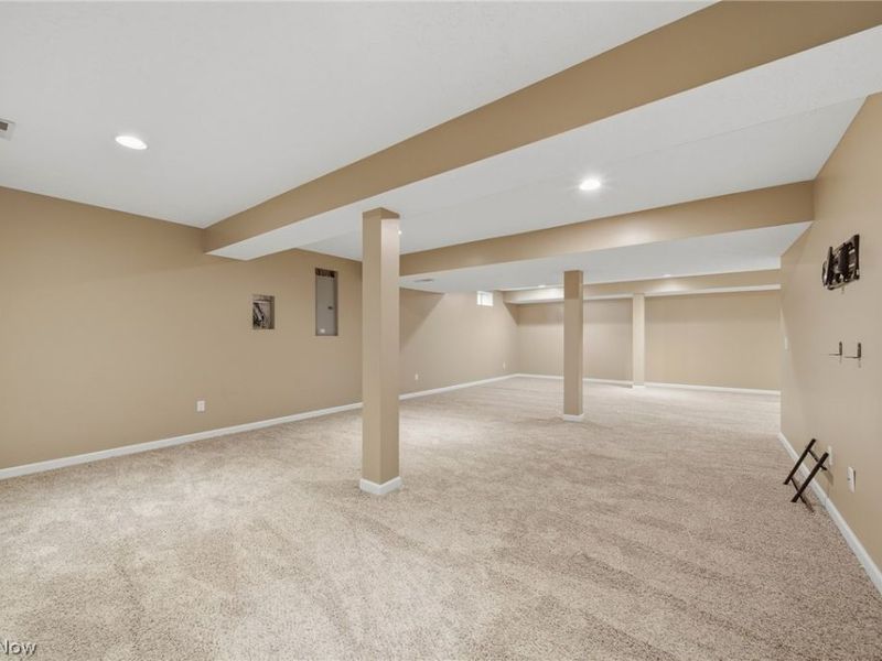 9264 Wellspring Avenue NW, North Canton, OH 44720 Photo 33