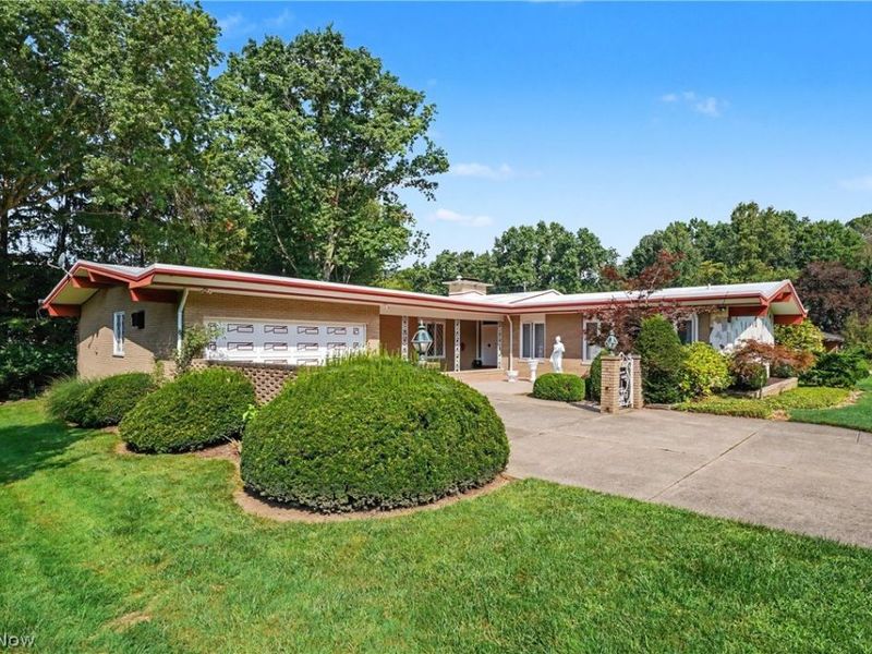 2990 Mccormick Road, Silver Lake, OH 44224 Photo 2