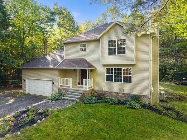 74 Smith Road , Hermon, ME 04401