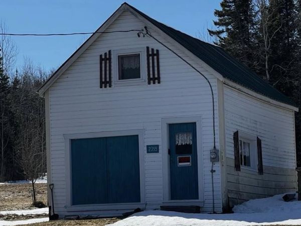 2359 Aroostook Road , Eagle Lake, ME 04739