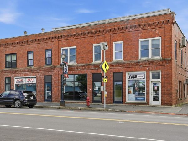 256-258 W Main Street , Fort Kent, ME 04743