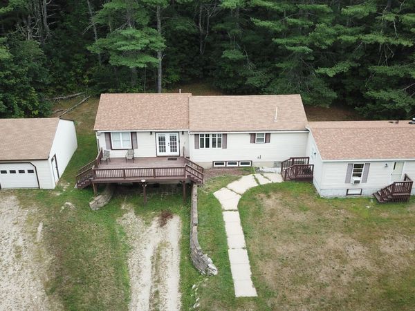 290 Penney Road , New Gloucester, ME 04260