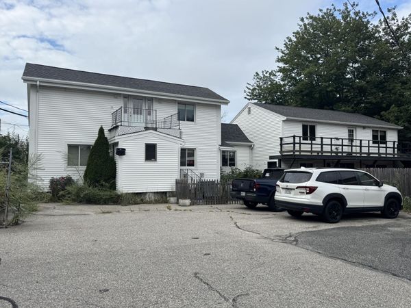 829 Forest Avenue , Portland, ME 04103