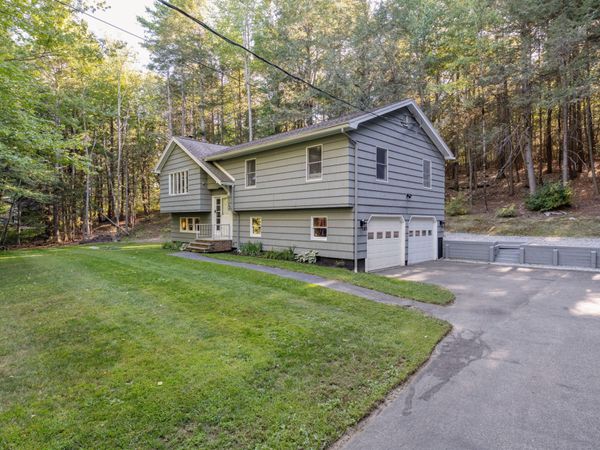 208 Blackstrap Road, Falmouth, ME 04105
