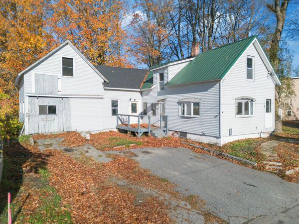21 Water Street , Clinton, ME 04927