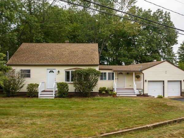 54 Spruce Lane, Dover, NH 03820