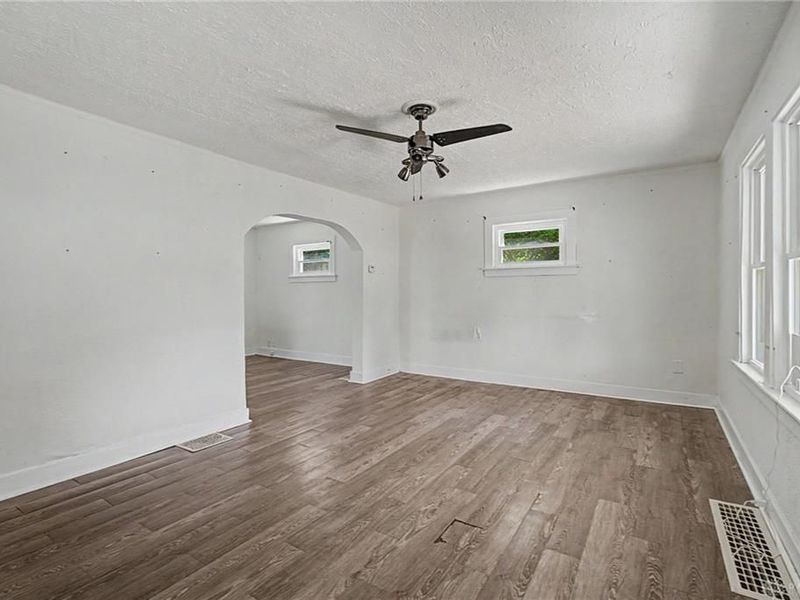 1959 Gondert Avenue, Dayton, OH 45403 Photo 2