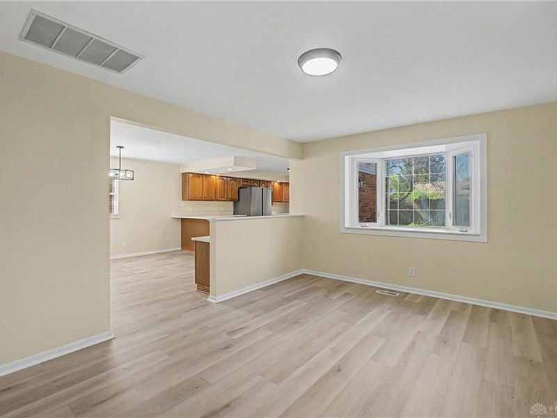 5049 Hahn Avenue, Fairborn, OH 45324 Photo 6