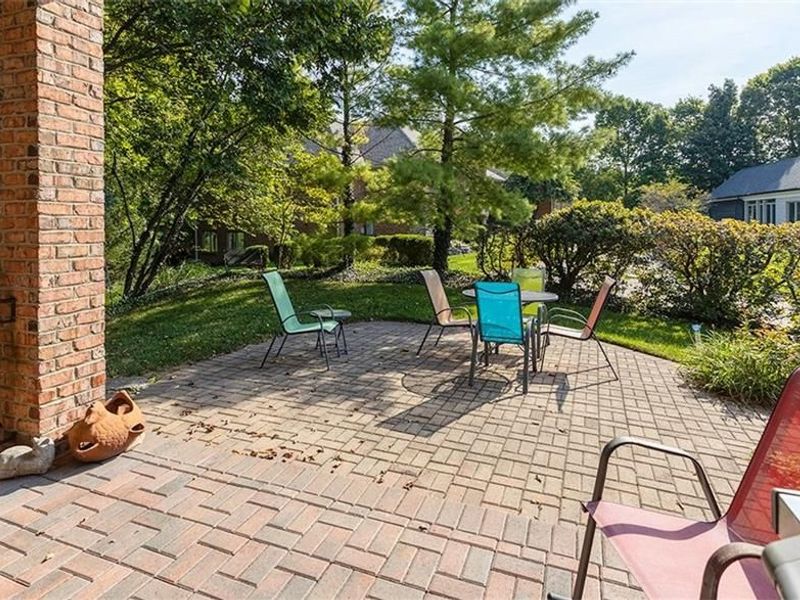 15 Aspen Woods Drive, Springboro, OH 45066 Photo 9