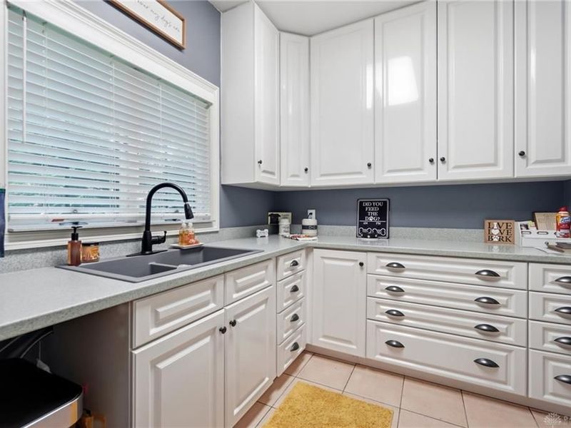 5656 Stone Lake Drive, Dayton, OH 45429 Photo 82