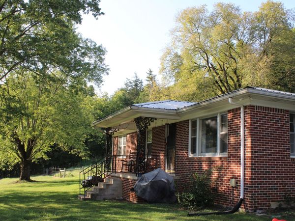 202 Maggart Rd , Elmwood, TN 38560
