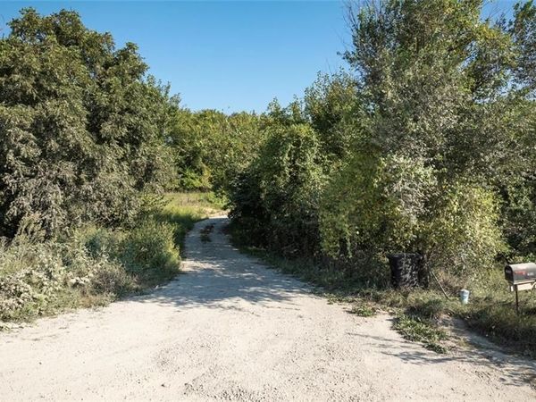 6155 Newton Road, Odessa, MO 64076