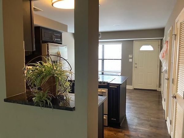 504 W 10th Street, Unit 504, Kansas City, MO 64105