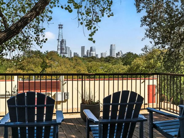 1800 W 10th ST, Austin, TX 78703