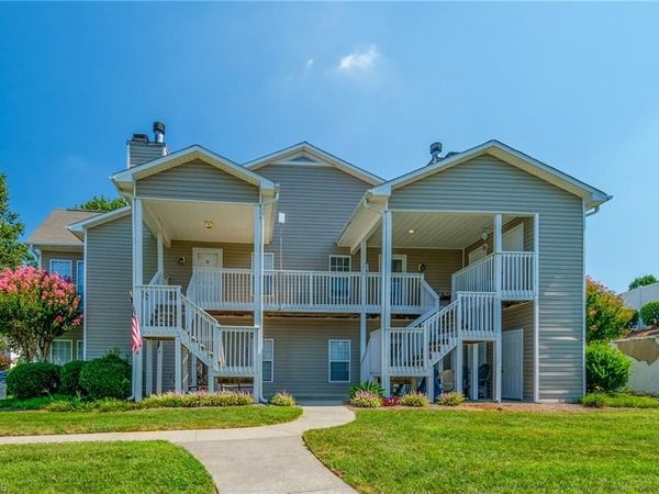 7228 Riverview Knoll Court , Clemmons, NC 27012