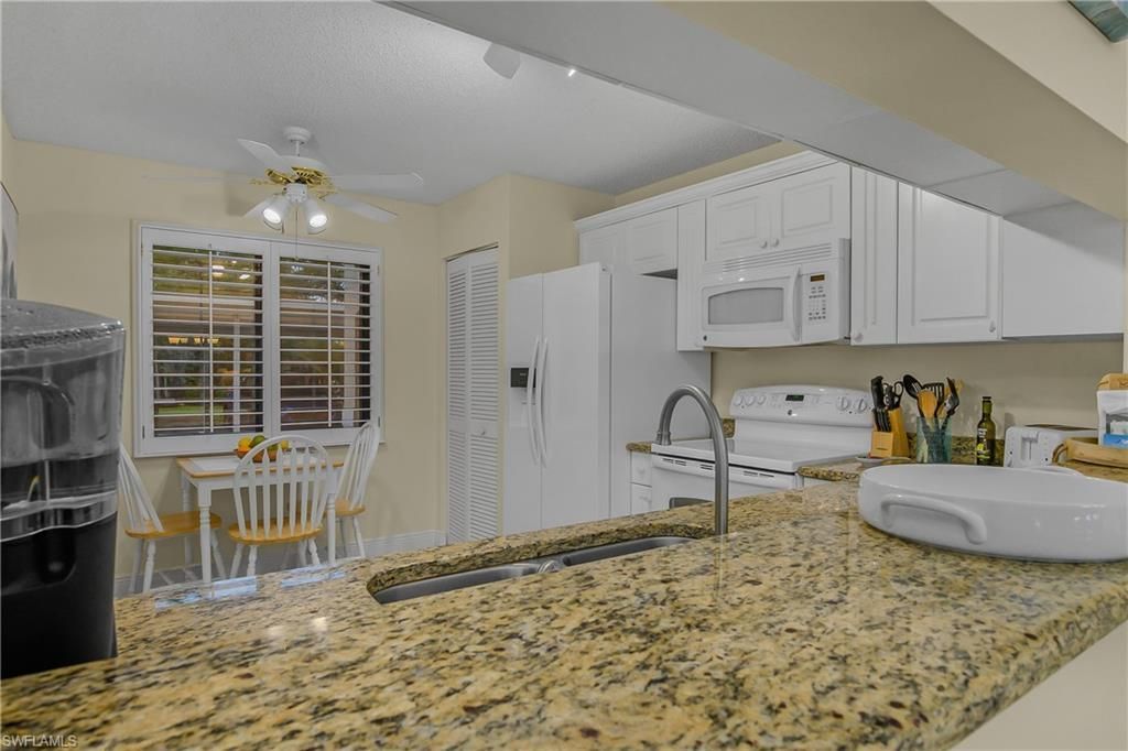 5708 Deauville Cir, Unit J102, Naples, FL 34112 Photo