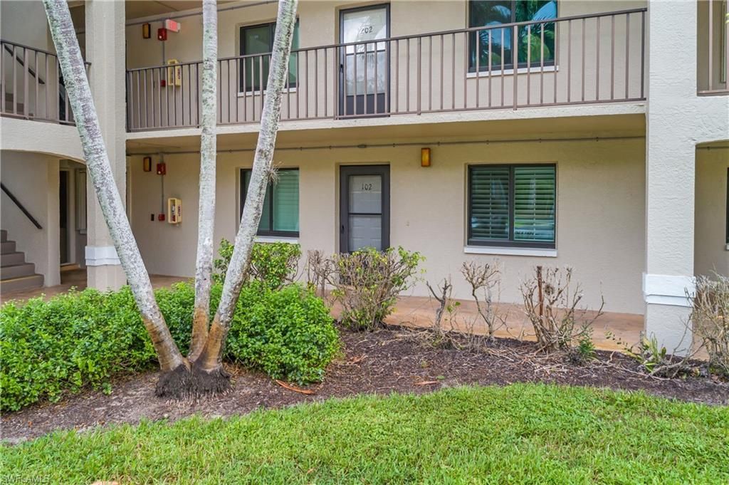 5708 Deauville Cir, Unit J102, Naples, FL 34112 Photo