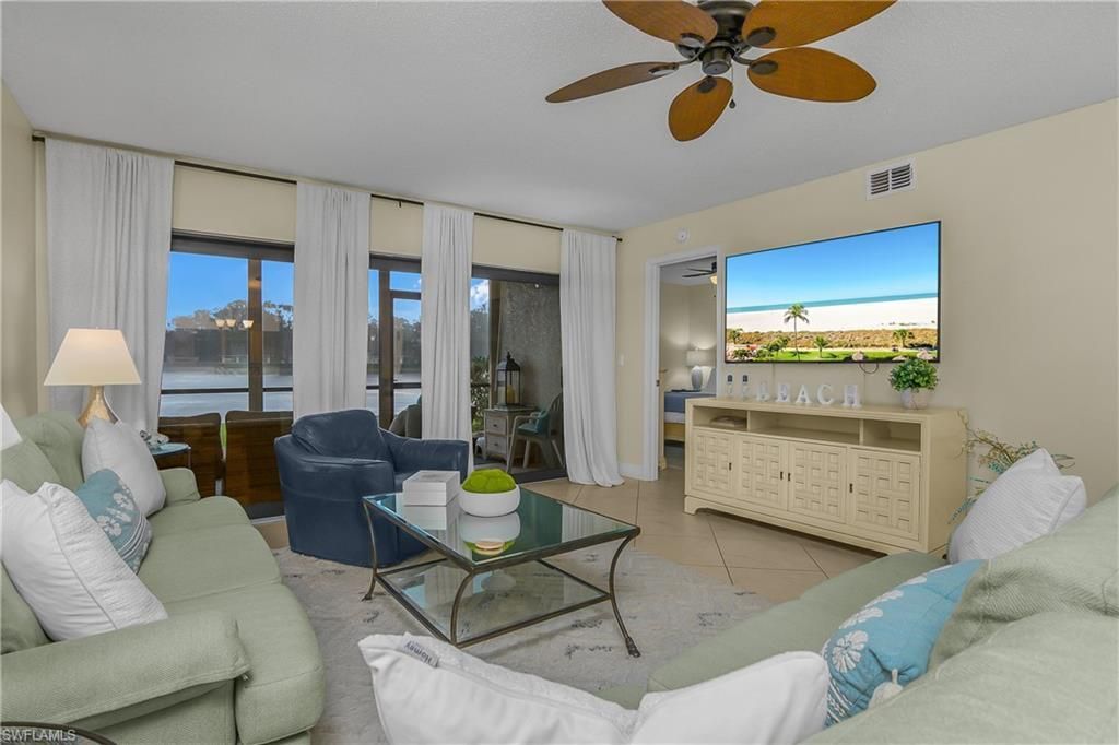 5708 Deauville Cir, Unit J102, Naples, FL 34112 Photo