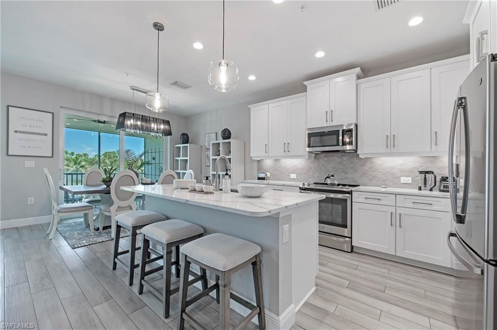 2555 Seychelles Dr , Unit 407, Naples, FL 34112 Photo