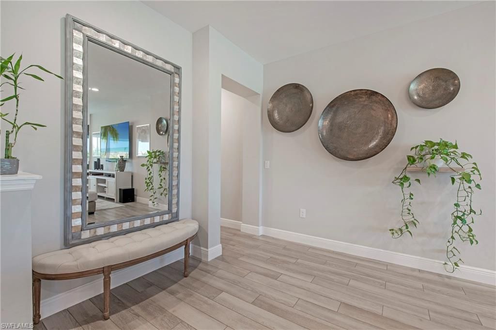 2555 Seychelles Dr , Unit 407, Naples, FL 34112 Photo