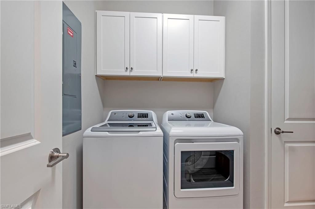 2555 Seychelles Dr , Unit 407, Naples, FL 34112 Photo