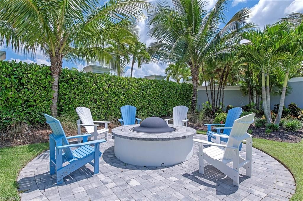 2555 Seychelles Dr , Unit 407, Naples, FL 34112 Photo