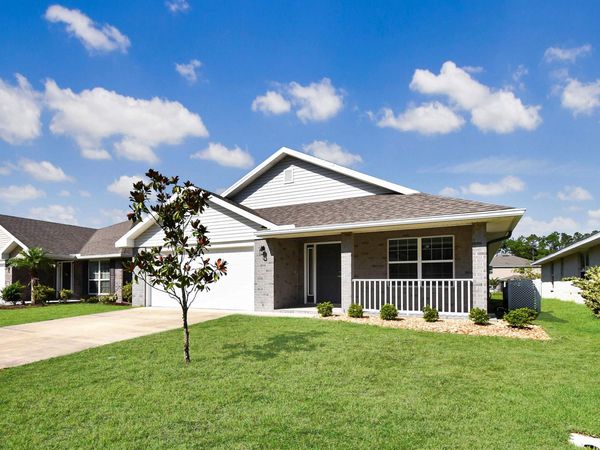 14 Rivertown Rd, Palm Coast, FL 32137