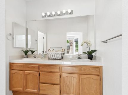 336 Rundgren Way, Folsom, CA 95630 Photo