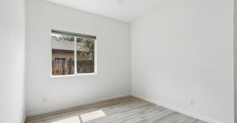 336 Rundgren Way, Folsom, CA 95630 Photo