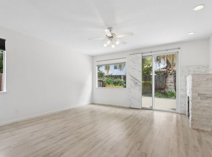 336 Rundgren Way, Folsom, CA 95630 Photo