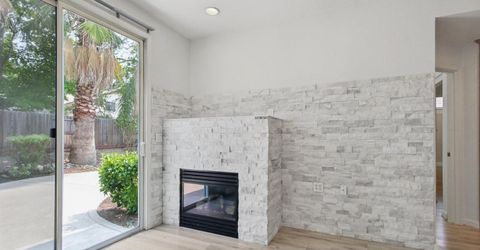 336 Rundgren Way, Folsom, CA 95630 Photo