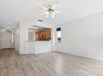 336 Rundgren Way, Folsom, CA 95630 Photo
